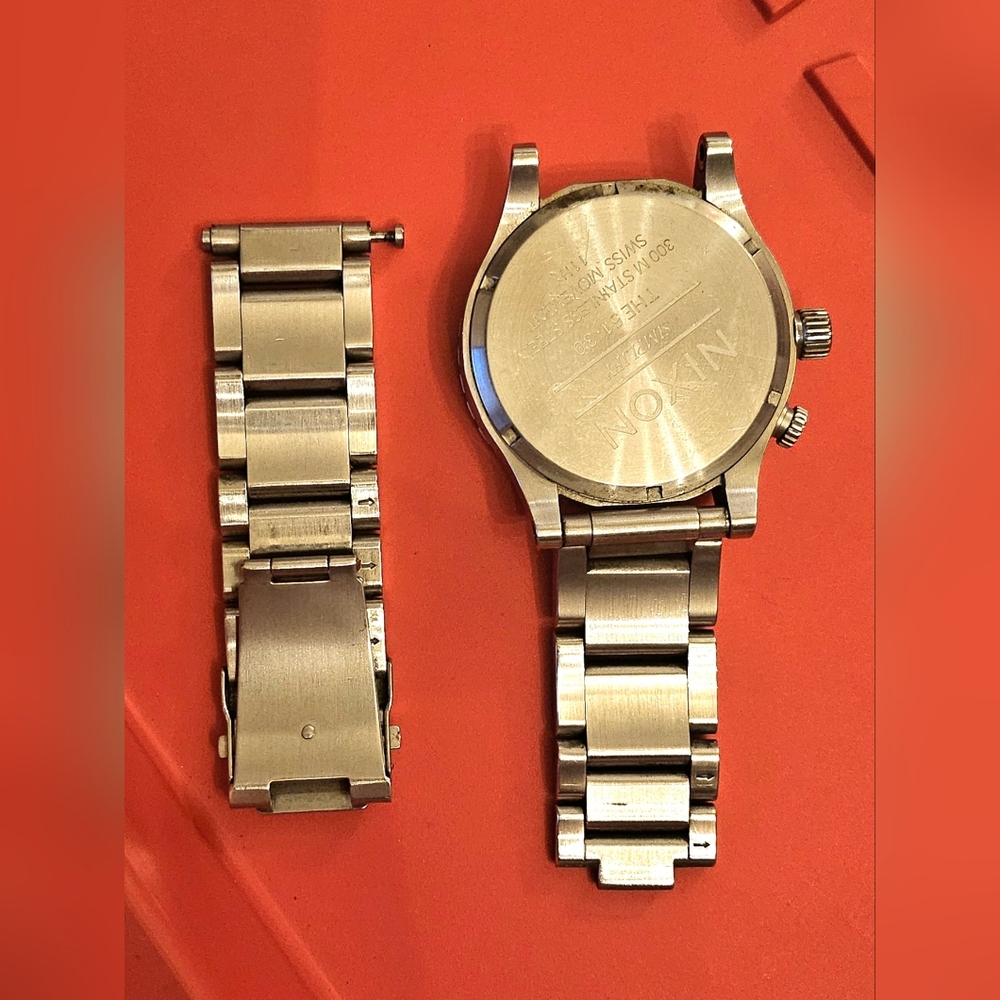 Nixon 51-30 tide